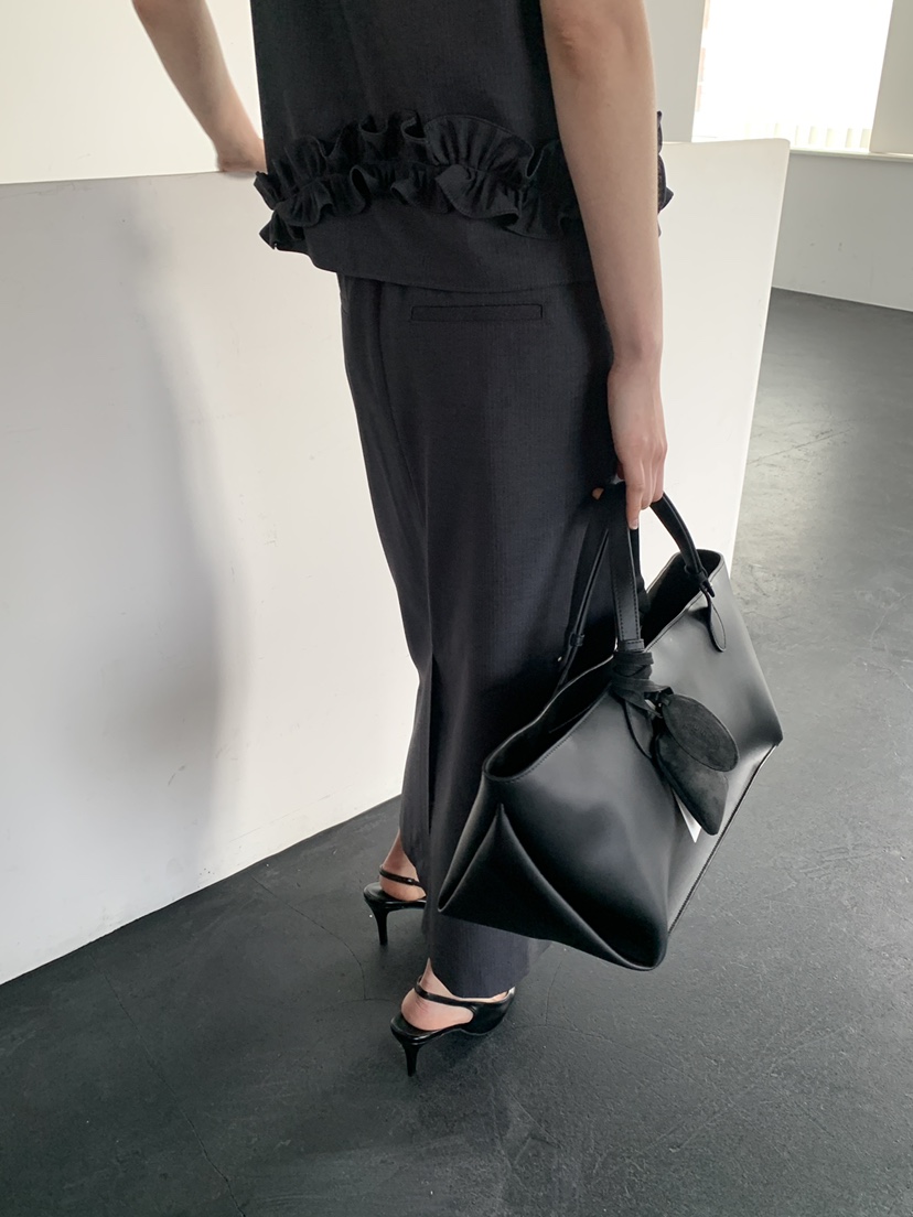 OURS東大門實拍女裝新品休閑人氣推薦時尚26春夏職業長裙OURS長裙