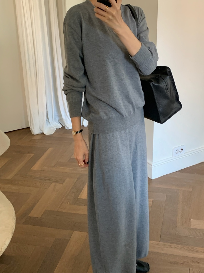 A Flan東大門直郵女裝新品職業26春夏熱賣時尚針織衫V領AFN/FLAN EDITION針織衫