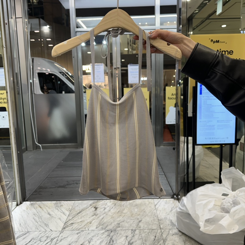 FOUNDATION韓國代購女裝新款26春夏推薦時尚熱賣吊帶背心FOUNDATION吊帶/背心圖色1