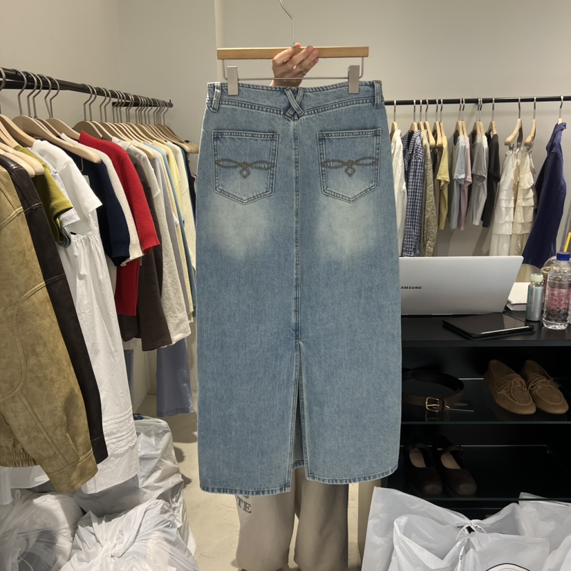 PLATE東大門實拍女裝新品人氣熱賣時尚真品推薦26春夏長裙超長PLATE長裙