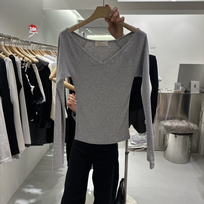 AHOY東大門實拍女裝新款26春夏推薦休閑人氣熱賣真品長袖T恤AHOY長袖T恤圖色2