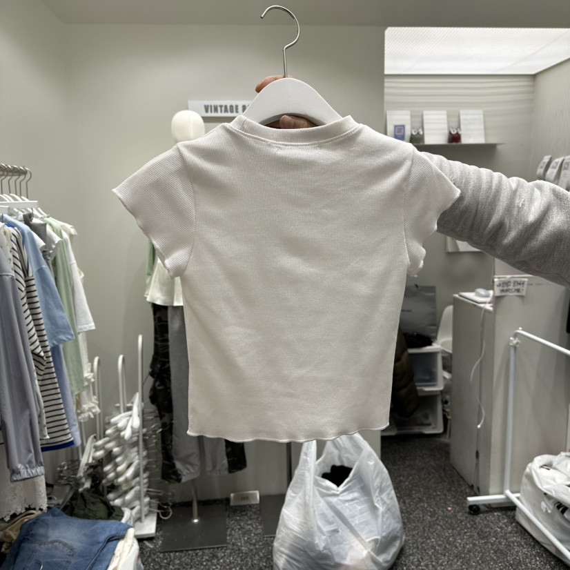 VINTAGE 888東大門實拍女裝新款真品時尚推薦職業26春夏T恤VINTAGE888/TRIPLE EIGHTT恤