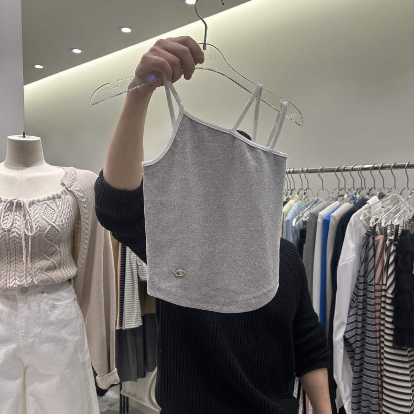 BAIE.38東大門直郵女士新款人氣休閑職業真品推薦吊帶背心BAIE.38吊帶/背心圖色2