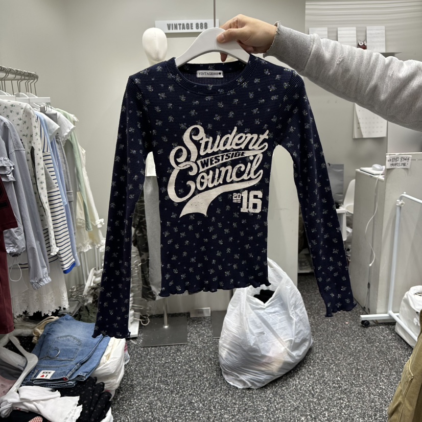 VINTAGE 888東大門代購女裝新款熱賣職業推薦26春夏長袖T恤VINTAGE888/TRIPLE EIGHT長袖T恤圖色2