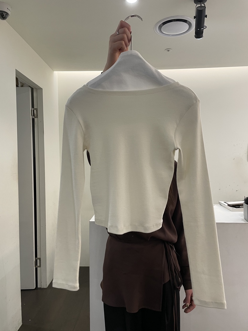 YOUR-P東大門直郵女士新品26春夏休閑職業真品熱賣長袖T恤YOUR-P長袖T恤