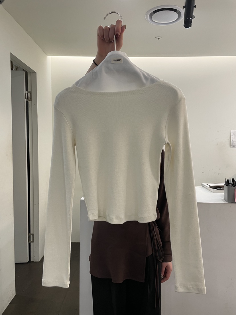 YOUR-P東大門直郵女士新品26春夏休閑職業真品熱賣長袖T恤YOUR-P長袖T恤圖色1