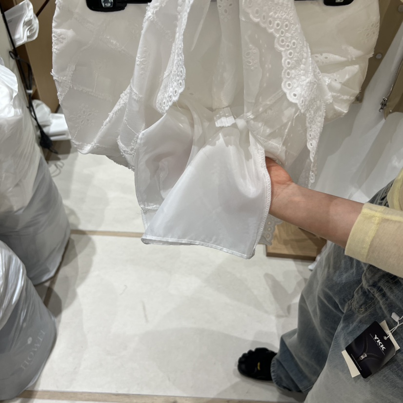 HOWFF韓國代購女裝新款休閑時尚推薦職業半身裙中短裙花朵HOWFF半身裙/中短裙