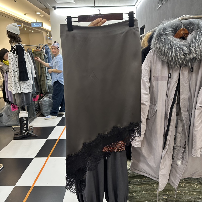 LADYBLACK東大門代購女士新款時尚真品半身裙中短裙不含腰帶LADYBLACK/THE BLACK半身裙/中短裙圖色1