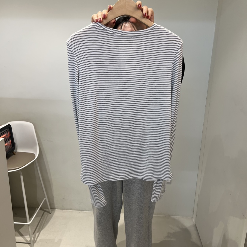 OUTRENE東大門實拍女士新品人氣真品休閑推薦26春夏長袖T恤OUTRENE長袖T恤