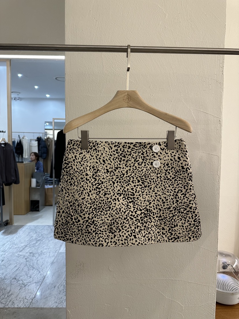 BPLAN東大門直郵女士新品26春夏人氣真品職業推薦熱賣短裙BPLAN短裙圖色1