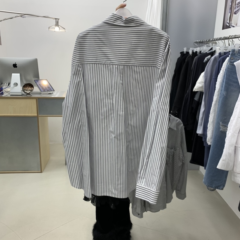 STAINLESS東大門實拍女裝新品熱賣人氣襯衫蕾絲衫褶皺條紋STAINLESS襯衫/蕾絲衫