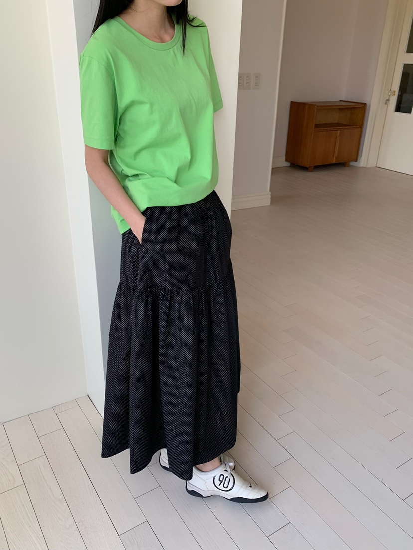 LOVE MY SANTA韓國直郵女裝新款26春夏時尚真品人氣長裙Santa/LOVE MY SANTA長裙圖色2黑