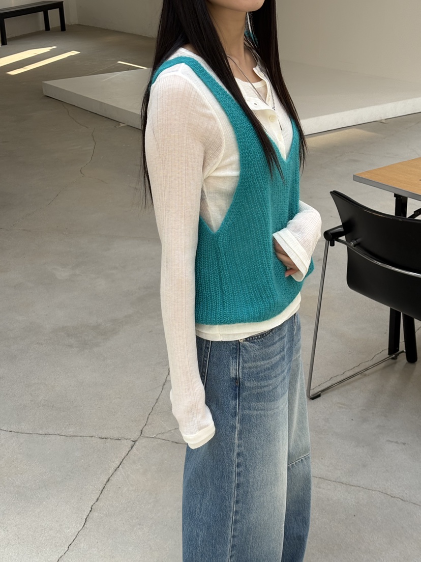 Verbena東大門代購女裝新款26春夏職業熱賣吊帶背心馬海毛Verbena吊帶/背心