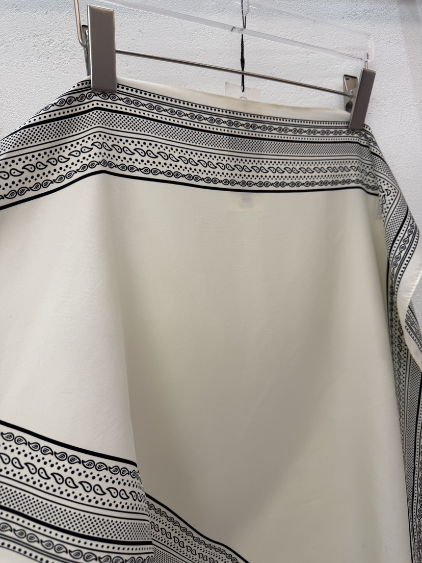 MOST OF ALL U東大門代購女士新品真品26春夏圍巾披肩圍巾MOST OF ALL U圍巾/披肩