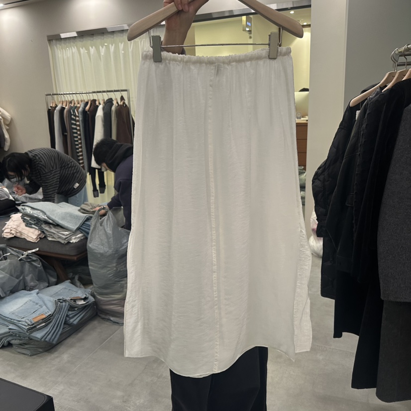 URBANSTORY/REMAKING韓國直郵女裝新款職業26春夏休閑長裙Remaking/URBANSTORY長裙圖色1