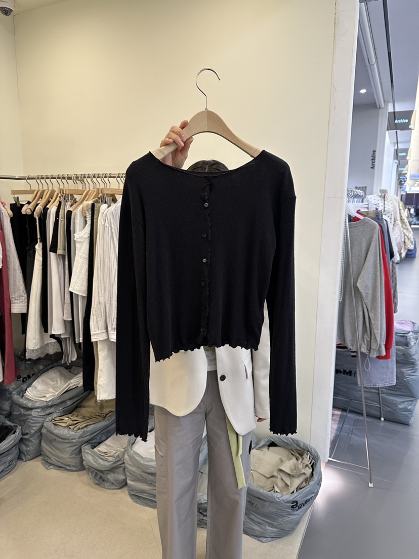 MONDAYMORING韓國代購女裝新款職業時尚熱賣長袖T恤羊毛衫MONDAYMORING長袖T恤圖色4