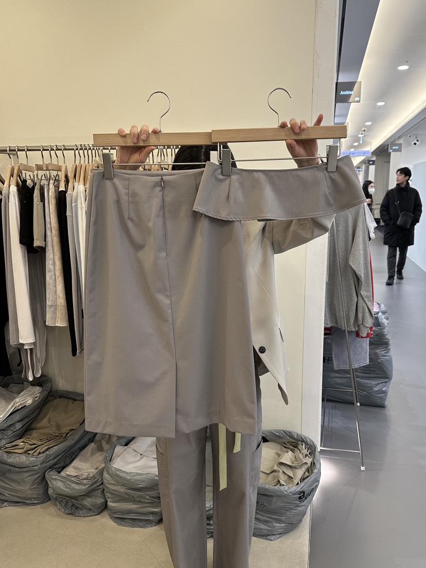 MONDAYMORING東大門代購女裝新品人氣熱賣職業休閑時尚套裝MONDAYMORING套裝