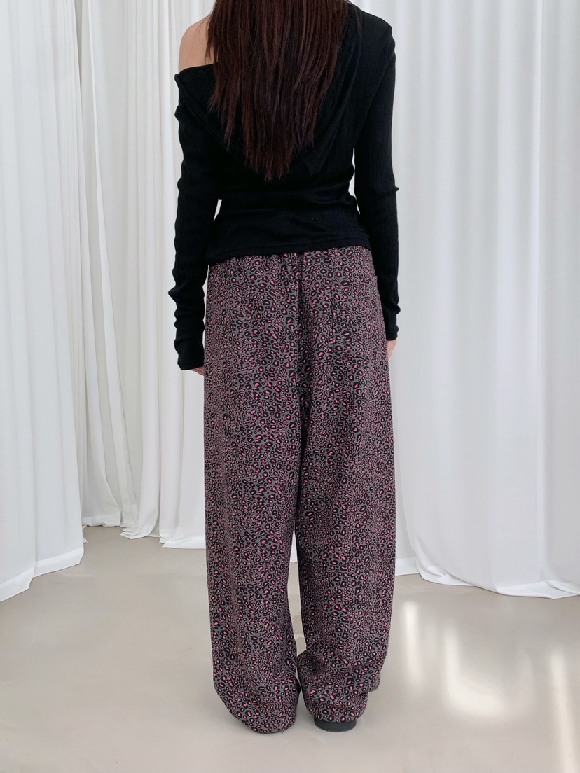 ZITTEN東大門直郵女士新品休閑時尚人氣推薦長袖T恤連帽衫ZITTEN長袖T恤