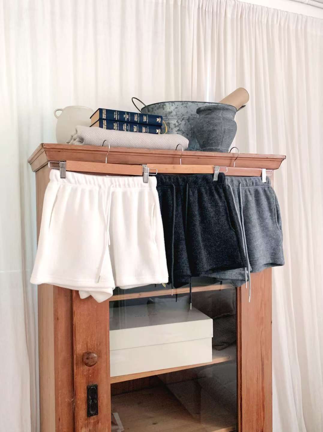 BUTTON 12韓國代購女士新品熱賣推薦人氣時尚職業真品短褲BUTTON 12短褲圖色2左二色