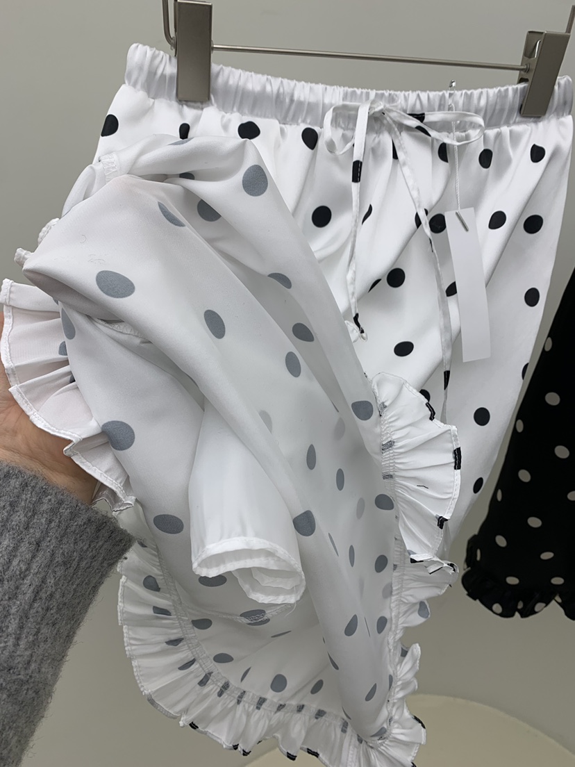 SEOLO東大門直郵女裝新品時尚推薦熱賣人氣職業半身裙中短裙Seolo seoul半身裙/中短裙