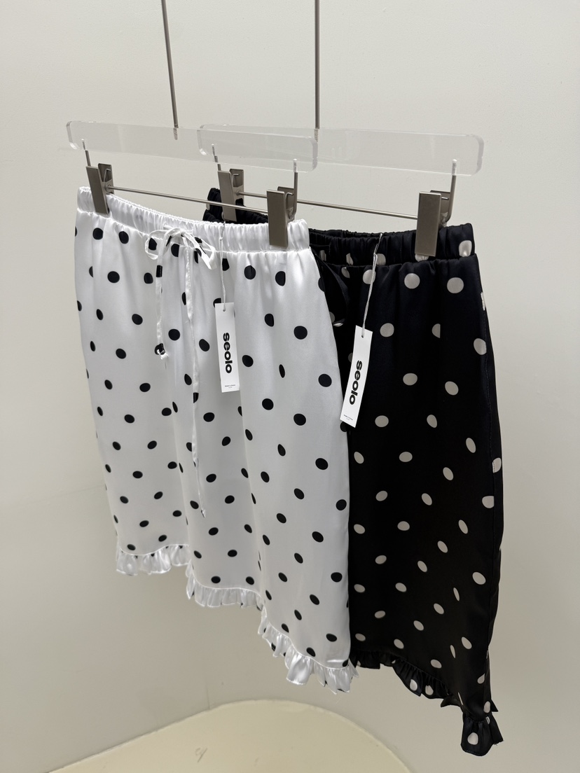 SEOLO東大門直郵女裝新品時尚推薦熱賣人氣職業半身裙中短裙Seolo seoul半身裙/中短裙