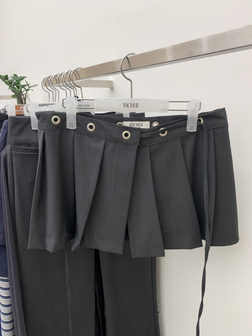 ESCHER東大門直郵女士新品26春夏真品推薦職業熱賣人氣短裙ESCHER短裙圖色1