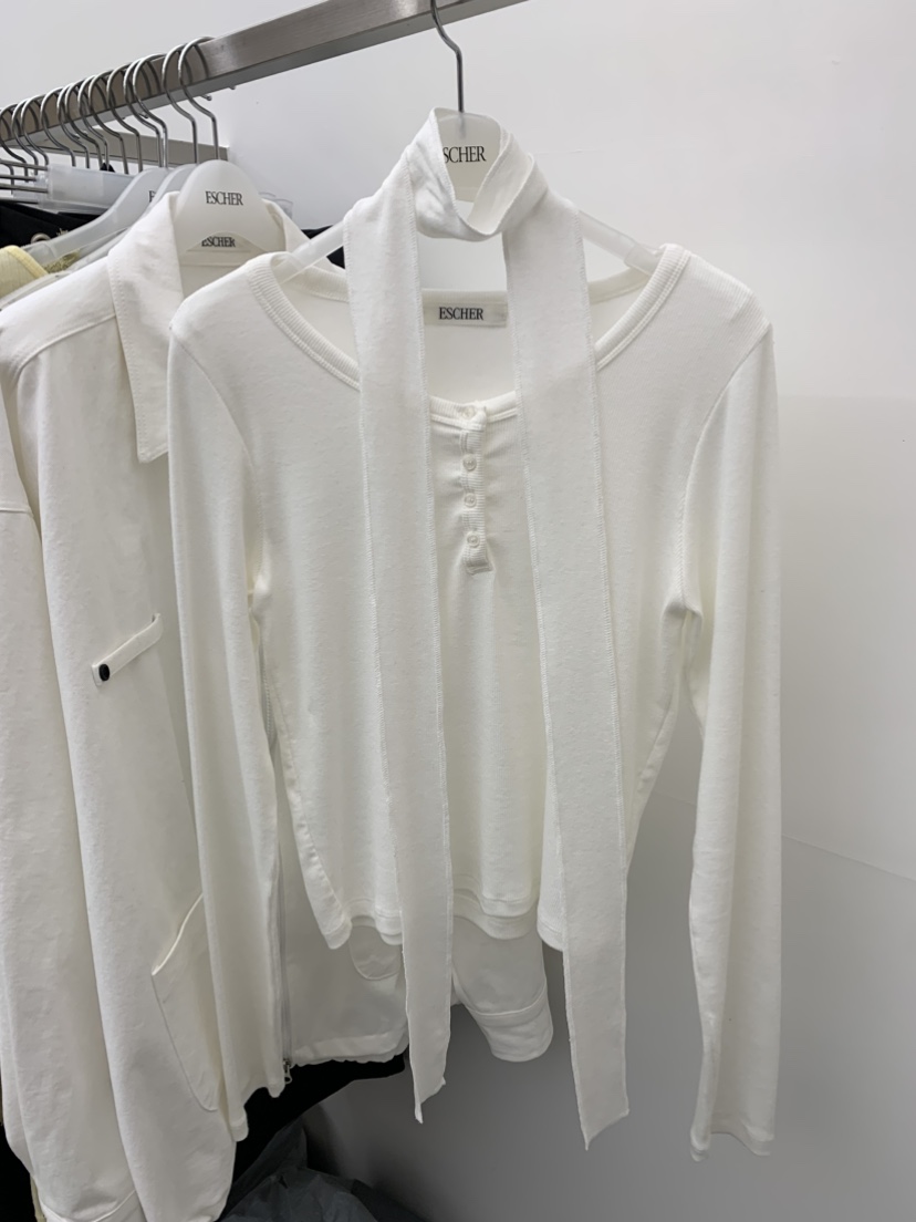 ESCHER韓國直郵女裝新款休閑時尚真品26春夏長袖T恤含脖帶ESCHER長袖T恤圖色2