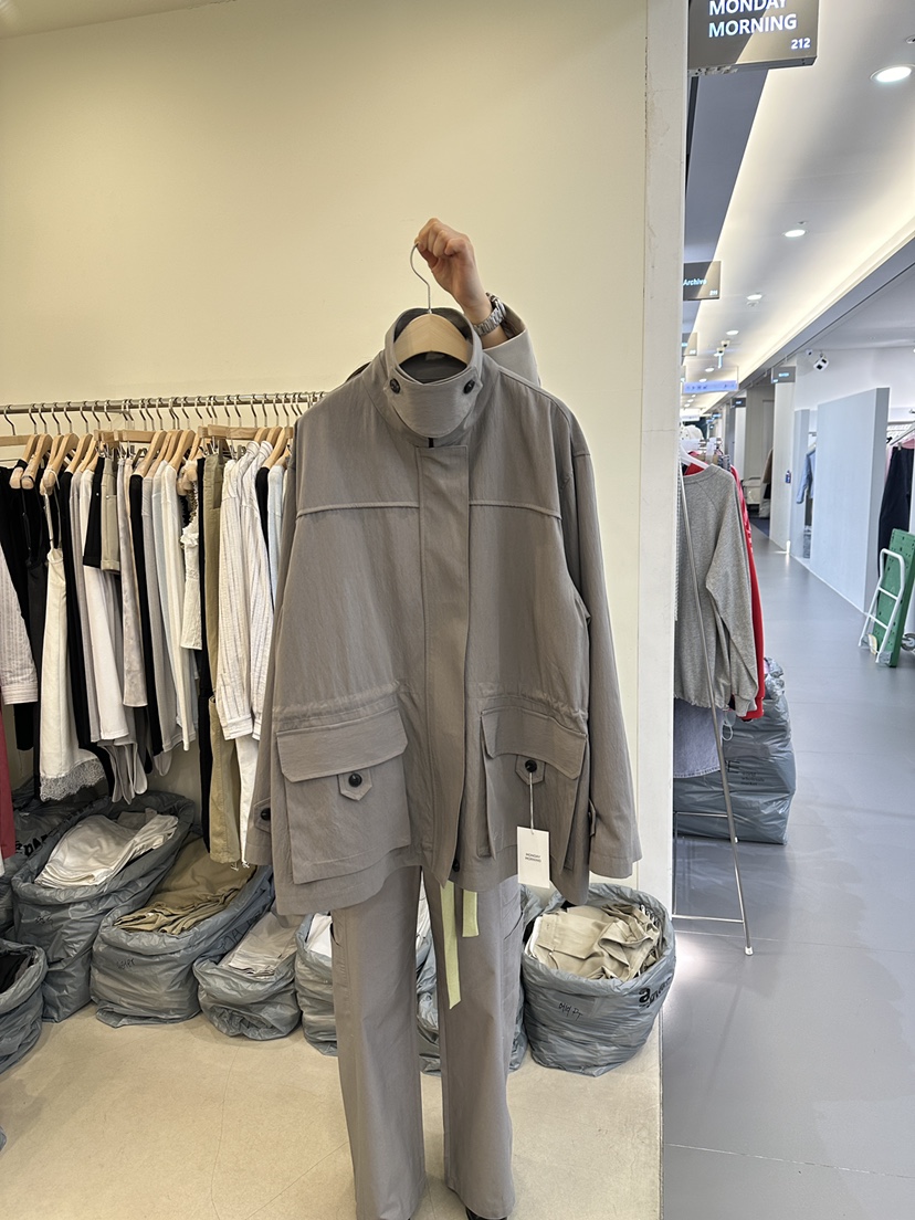 MONDAYMORING東大門代購女裝新品真品職業人氣時尚推薦夾克MONDAYMORING夾克圖色2