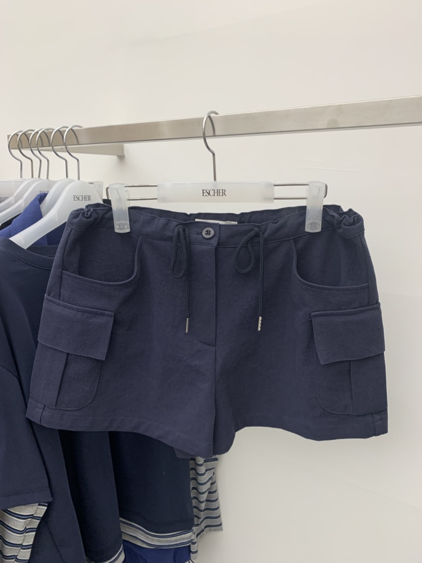 ESCHER東大門實拍女士新款熱賣時尚26春夏職業推薦短褲工裝ESCHER短褲圖色2