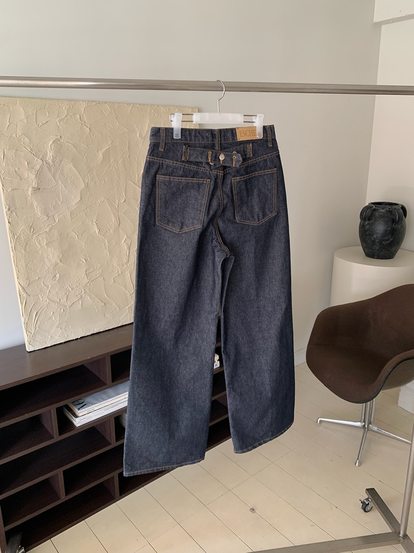 ESCHER東大門代購女裝新品熱賣職業時尚26春夏牛仔褲不褪色ESCHER牛仔褲