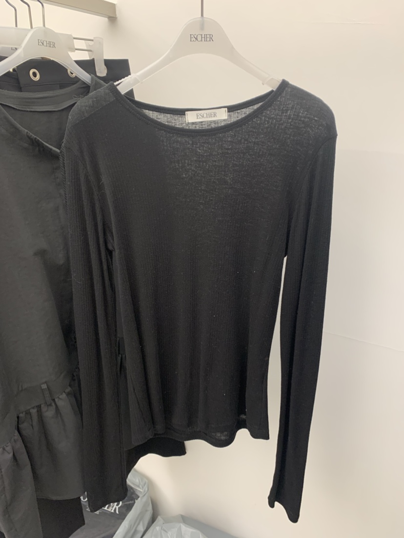 ESCHER韓國直郵女裝新品真品推薦休閑26春夏人氣時尚長袖T恤ESCHER長袖T恤圖色4