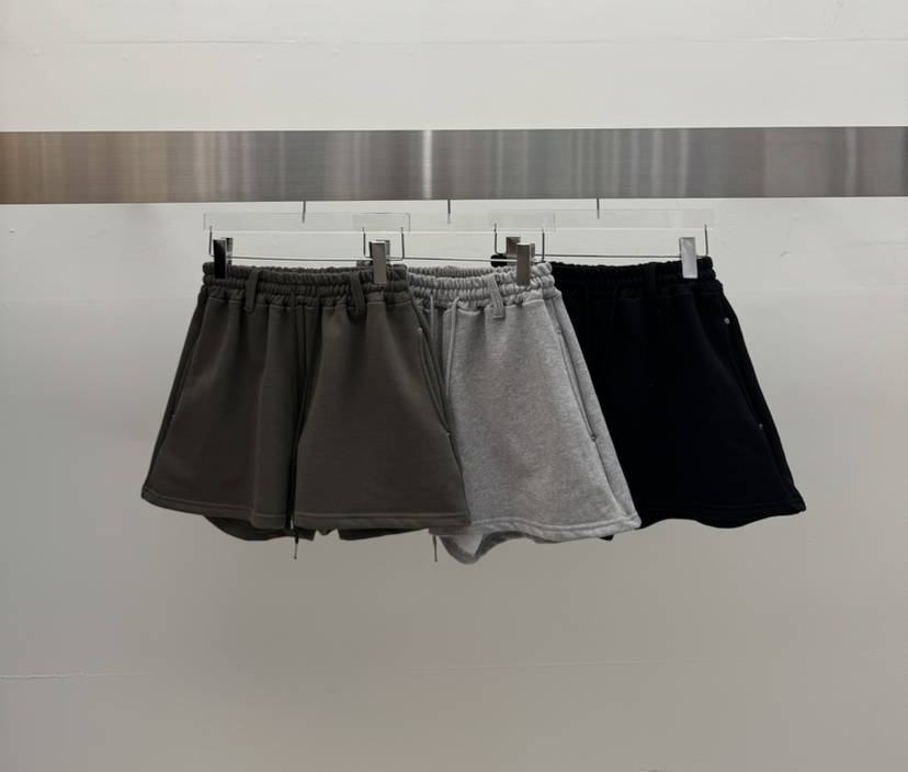 AMOOD東大門直郵女裝新款推薦時尚職業休閑熱賣人氣真品短褲AMOOD短褲