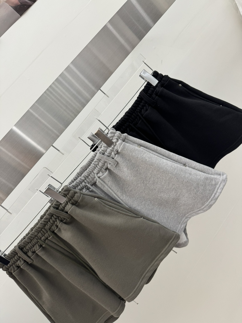 AMOOD東大門直郵女裝新款推薦時尚職業休閑熱賣人氣真品短褲AMOOD短褲