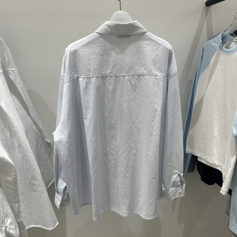 LOW MOMENT東大門直郵女裝新款時尚真品職業休閑襯衫蕾絲衫LOW MOMENT襯衫/蕾絲衫