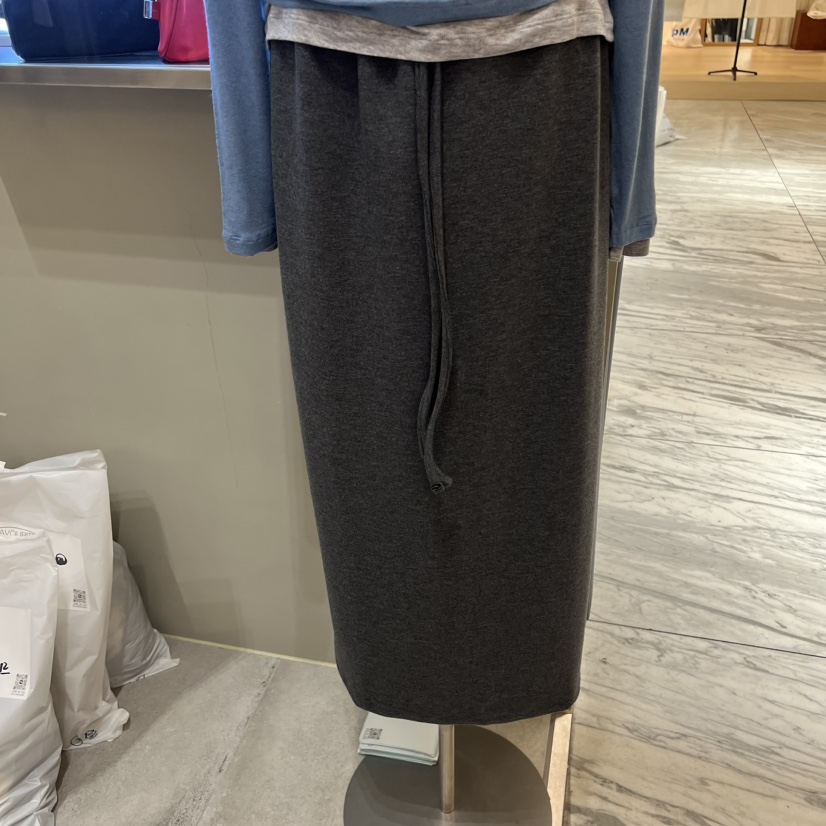 FAVE/FAVOURITE韓國代購女士新款真品熱賣26春夏半身裙中短裙FAVE/FAVOURITE半身裙/中短裙圖色2