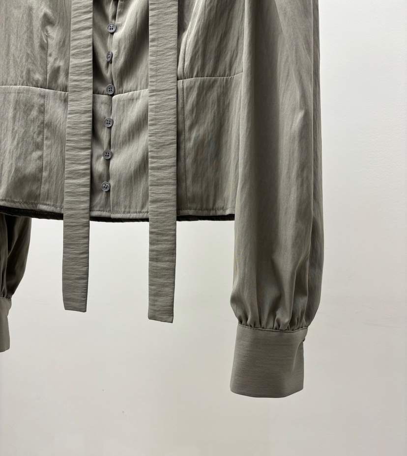 INTHEEND東大門代購女士新品熱賣時尚職業襯衫蕾絲衫含圍巾INTHEEND襯衫/蕾絲衫