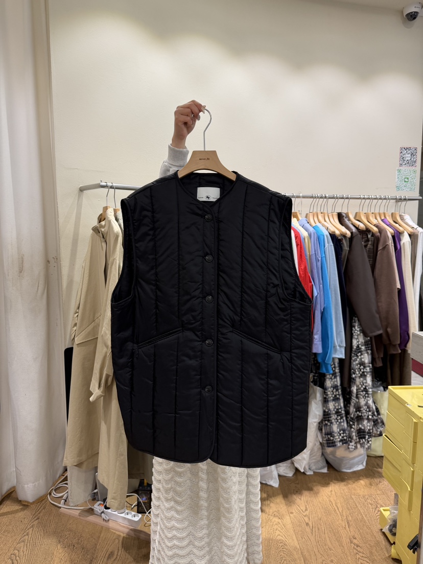 AUVERFIT東大門直郵女士新款職業休閑真品人氣時尚26春夏馬甲AUVERFIT馬甲圖色2