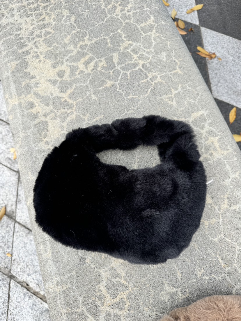 LAUNDRY韓國代購女裝新款26春夏熱賣時尚休閑人氣手提包毛絨LAUNDRY手提包