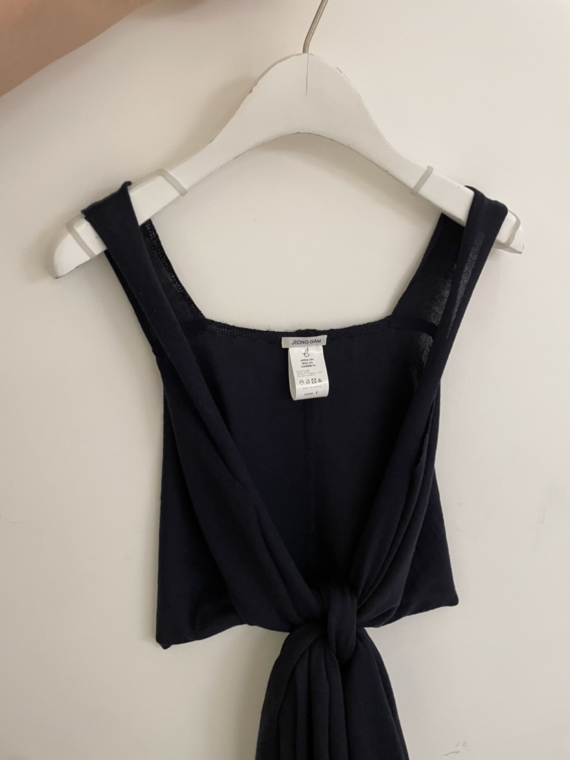 JEONG GAM STUDIOS東大門代購女士新款人氣真品吊帶背心JEONG GAM STUDIOS吊帶/背心