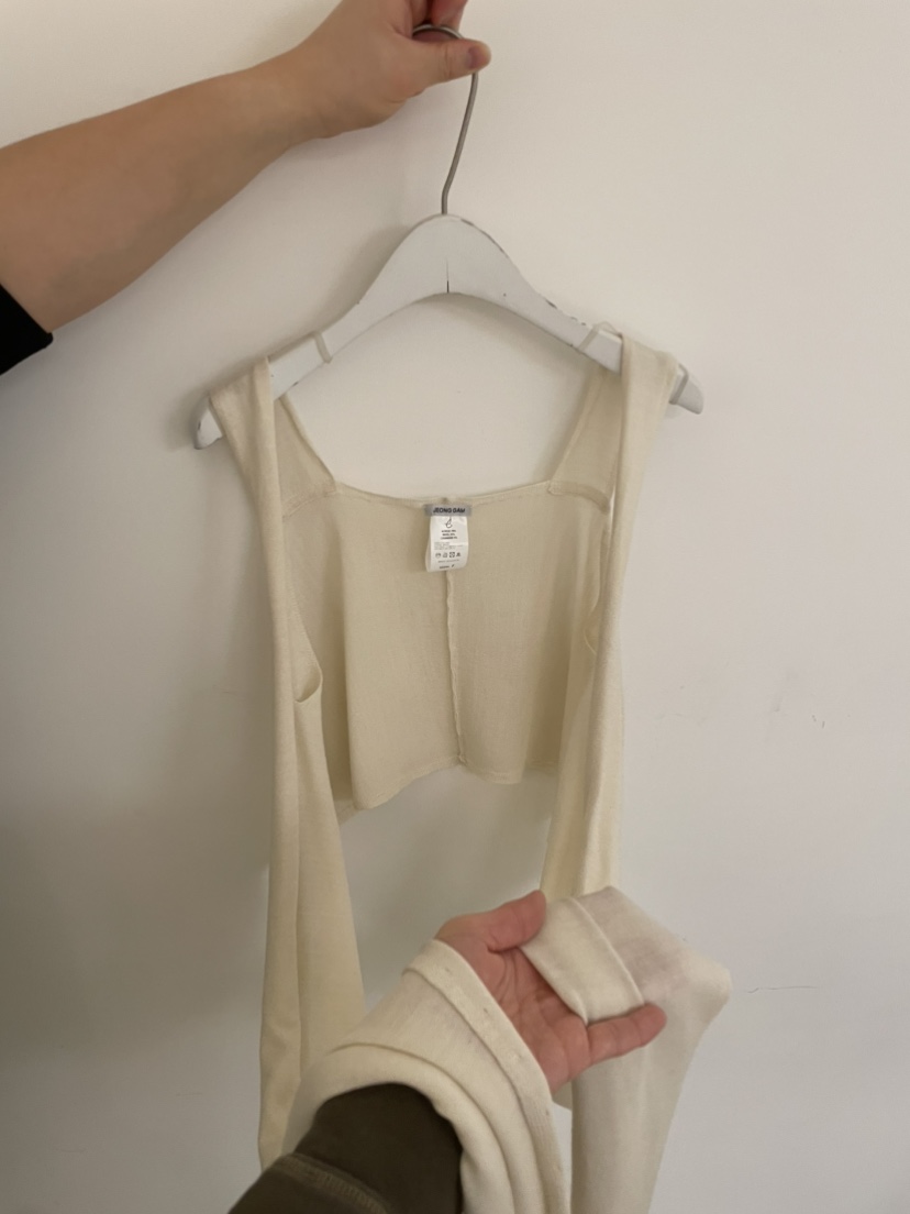 JEONG GAM STUDIOS東大門代購女士新款人氣真品吊帶背心JEONG GAM STUDIOS吊帶/背心