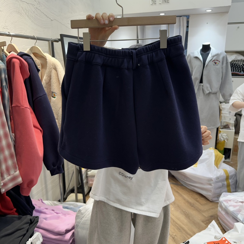 DE LINE韓國直郵女士新品人氣時尚真品職業熱賣短褲褶裥DE LINE短褲