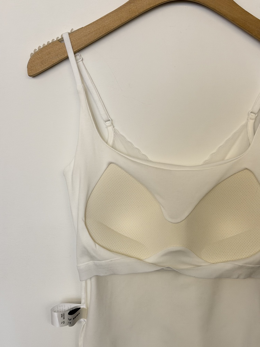 TWENTY FOUR SEVEN24-7東大門實拍女士新品26春夏吊帶背心TEWNTY FOUR SEVEN24-7吊帶/背心