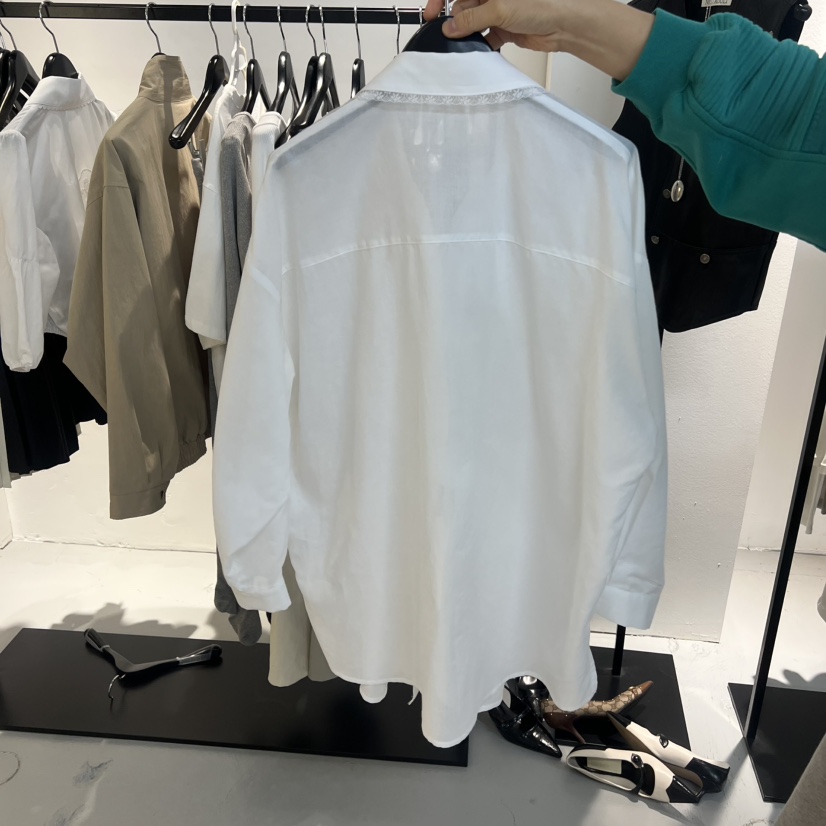 NEU ADULT韓國直郵女士新品真品26春夏推薦時尚襯衫蕾絲衫NEU ADULT襯衫/蕾絲衫