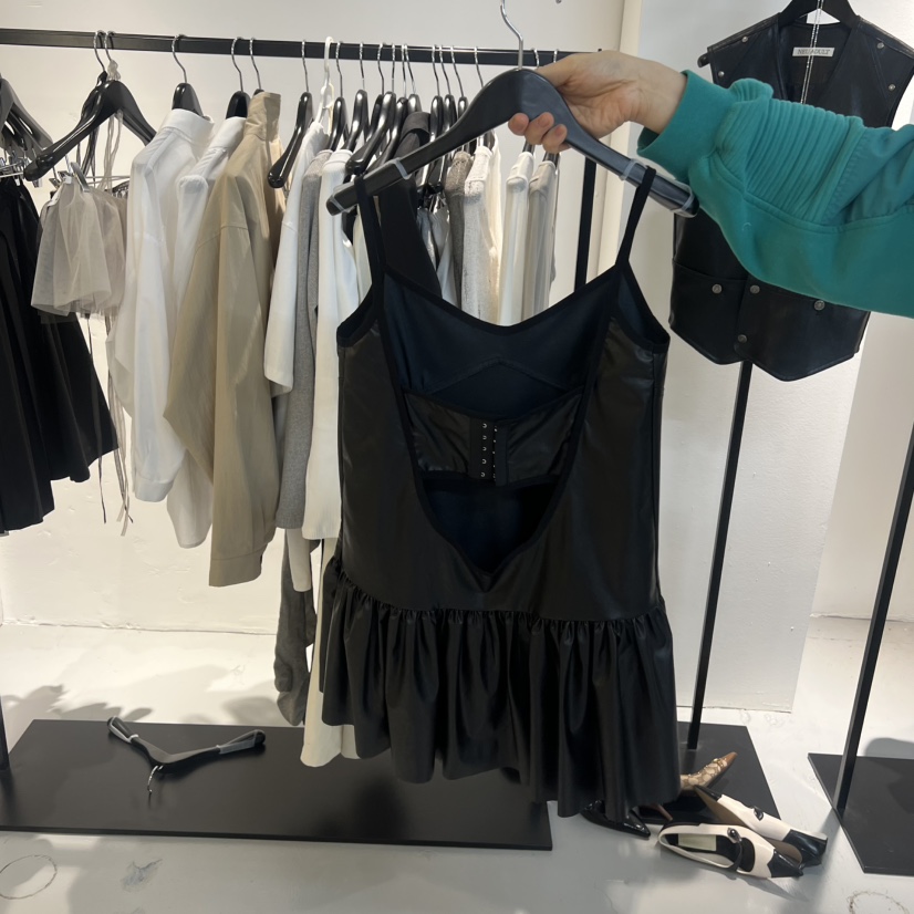 NEU ADULT韓國直郵女裝新品真品時尚職業休閑連衣裙皮革NEU ADULT連衣裙