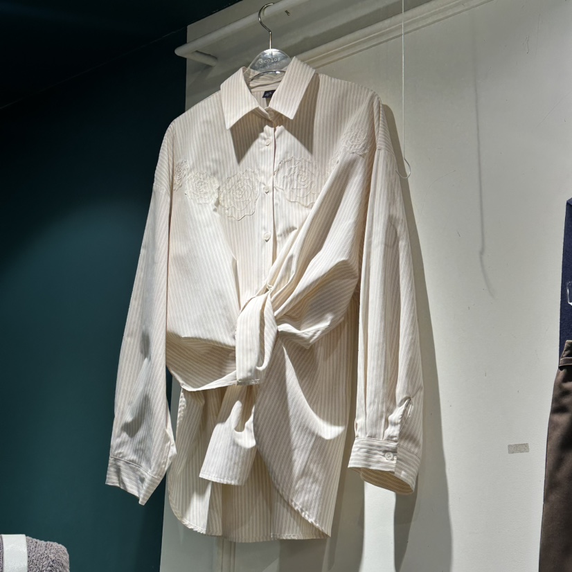 3COLOR東大門直郵女士新品推薦襯衫蕾絲衫Three color襯衫/蕾絲衫圖色2