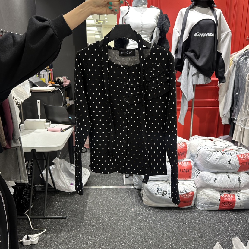 RARE CLOSET韓國直郵女士新品熱賣長袖T恤含脖帶荷葉邊開衫RARE CLOSET長袖T恤圖色2