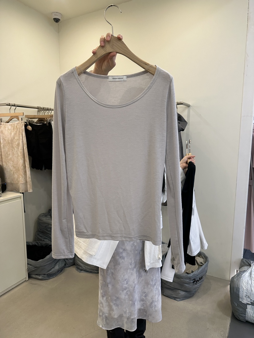 MONDAYMORING韓國代購女士新款真品人氣推薦時尚26春夏長袖T恤MONDAYMORING長袖T恤圖色2