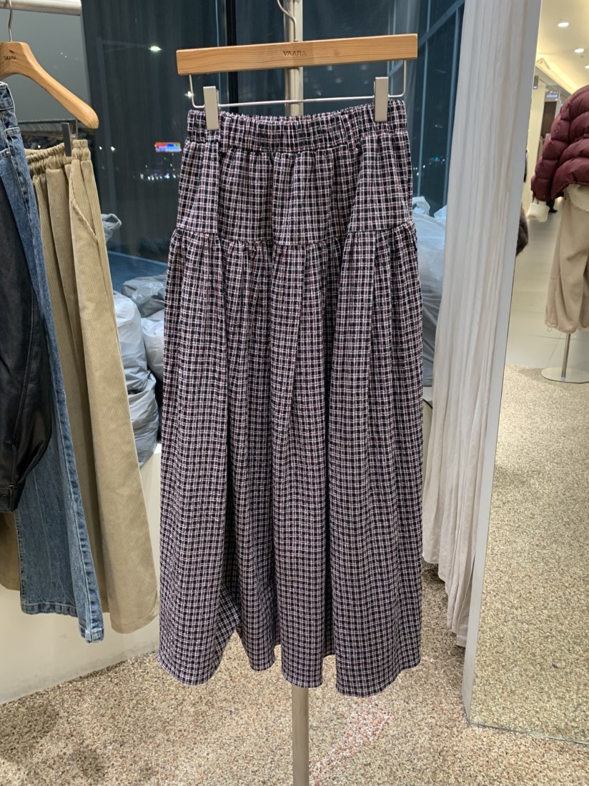 VAARA韓國代購女裝新款職業人氣26春季推薦休閑時尚熱賣長裙VAARA長裙圖色2