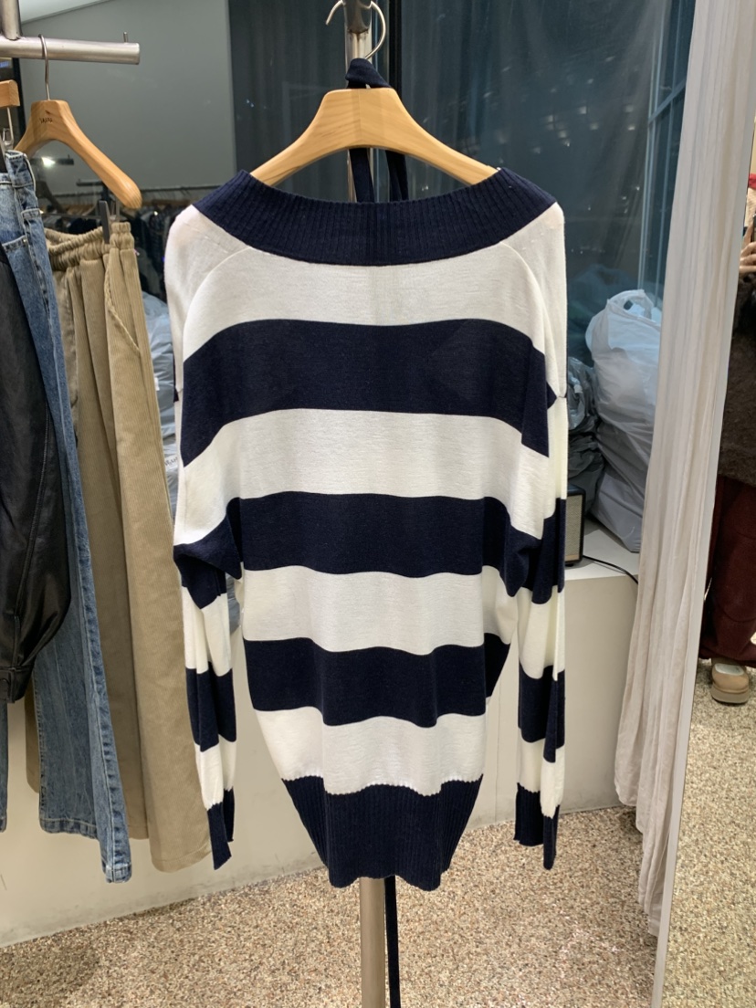 VAARA東大門實拍女裝新款熱賣人氣休閑職業推薦針織衫含脖帶VAARA針織衫