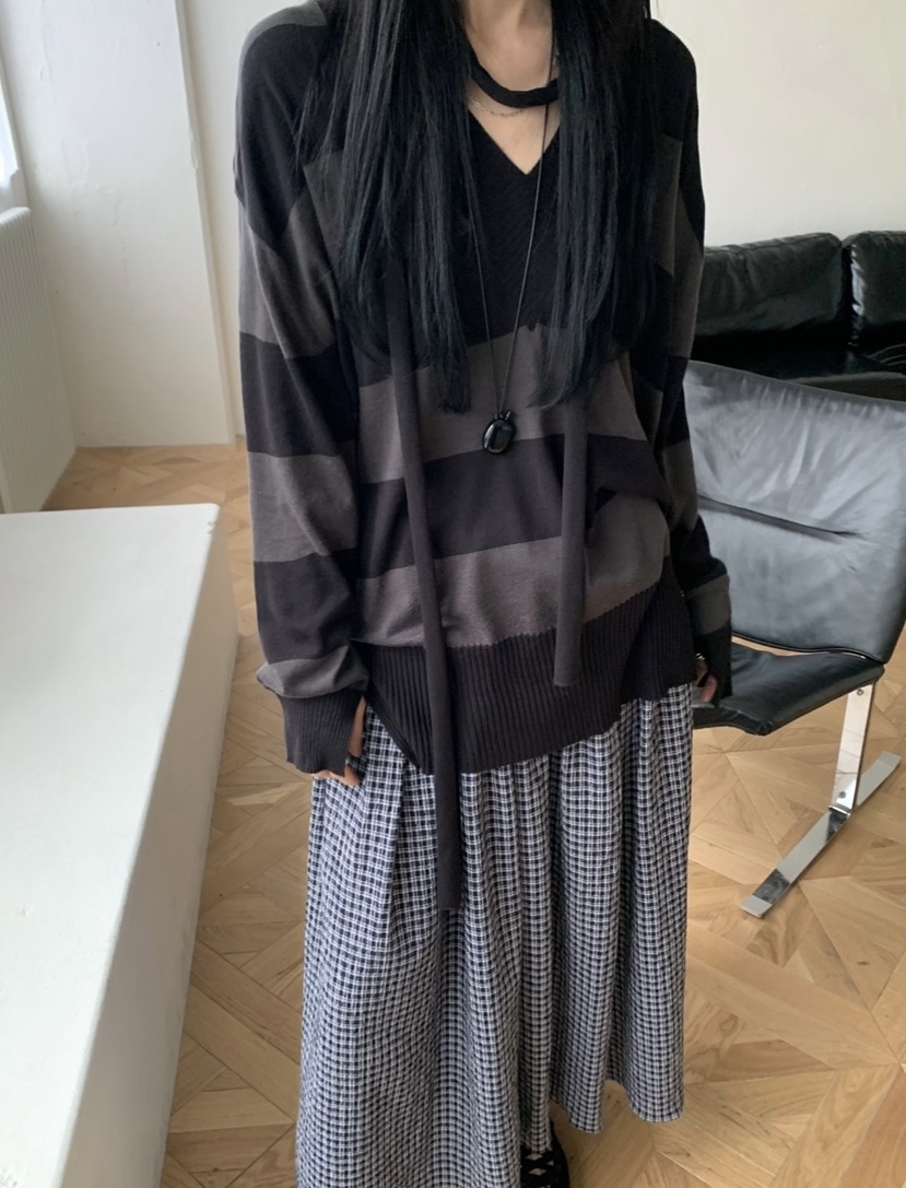 VAARA東大門實拍女裝新款熱賣人氣休閑職業推薦針織衫含脖帶VAARA針織衫